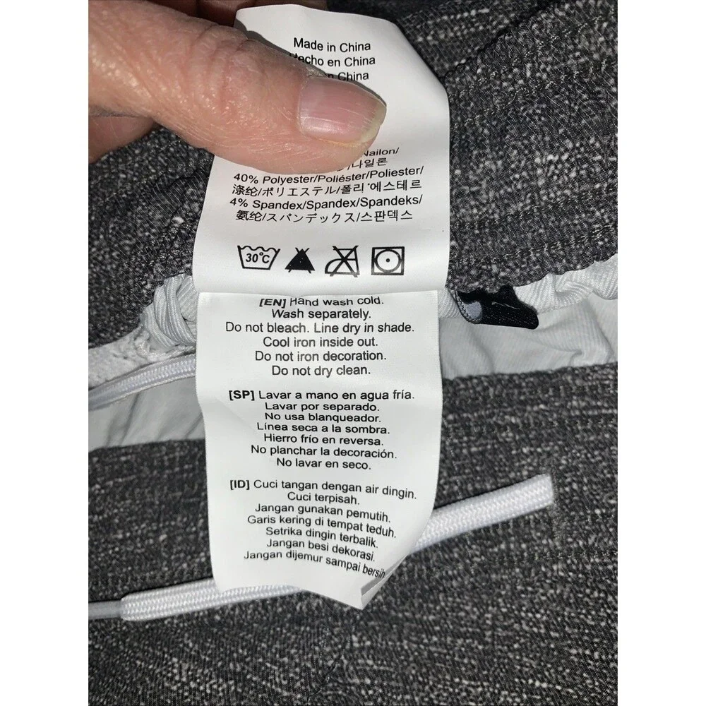Nwt Vast Men Size XL Grey Shorts‎